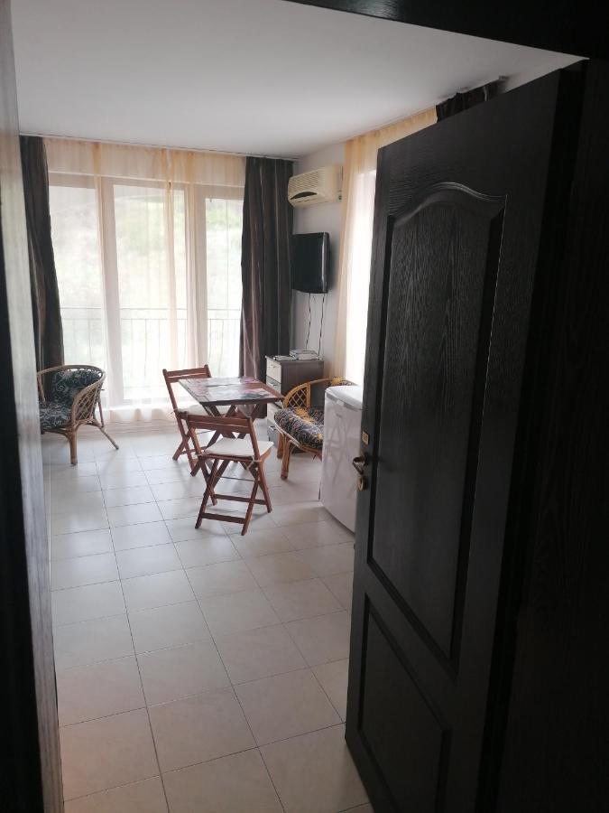Triumph Holiday Village Sveti Vlas Eksteriør billede