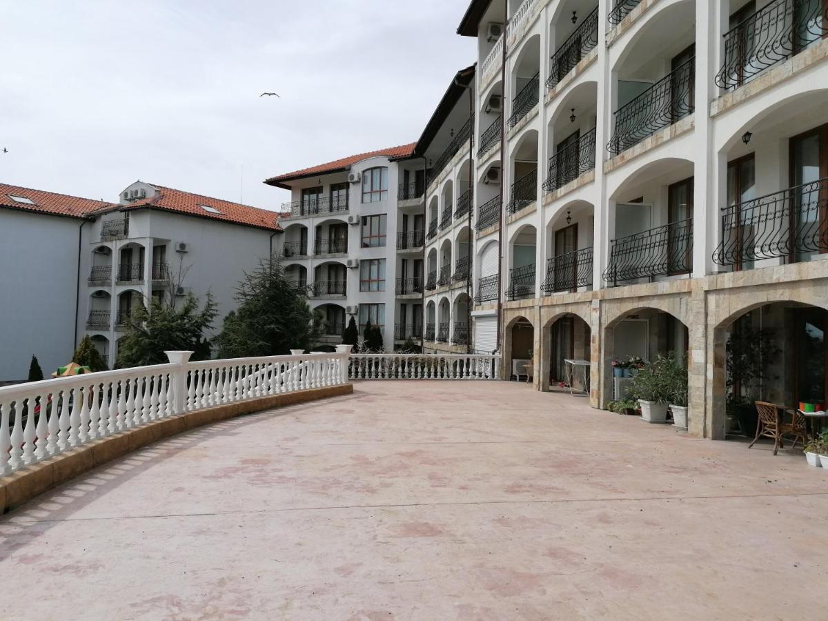 Triumph Holiday Village Sveti Vlas Eksteriør billede