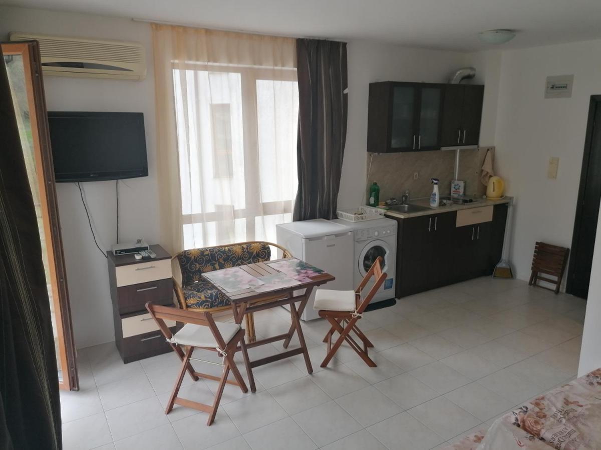 Triumph Holiday Village Sveti Vlas Eksteriør billede