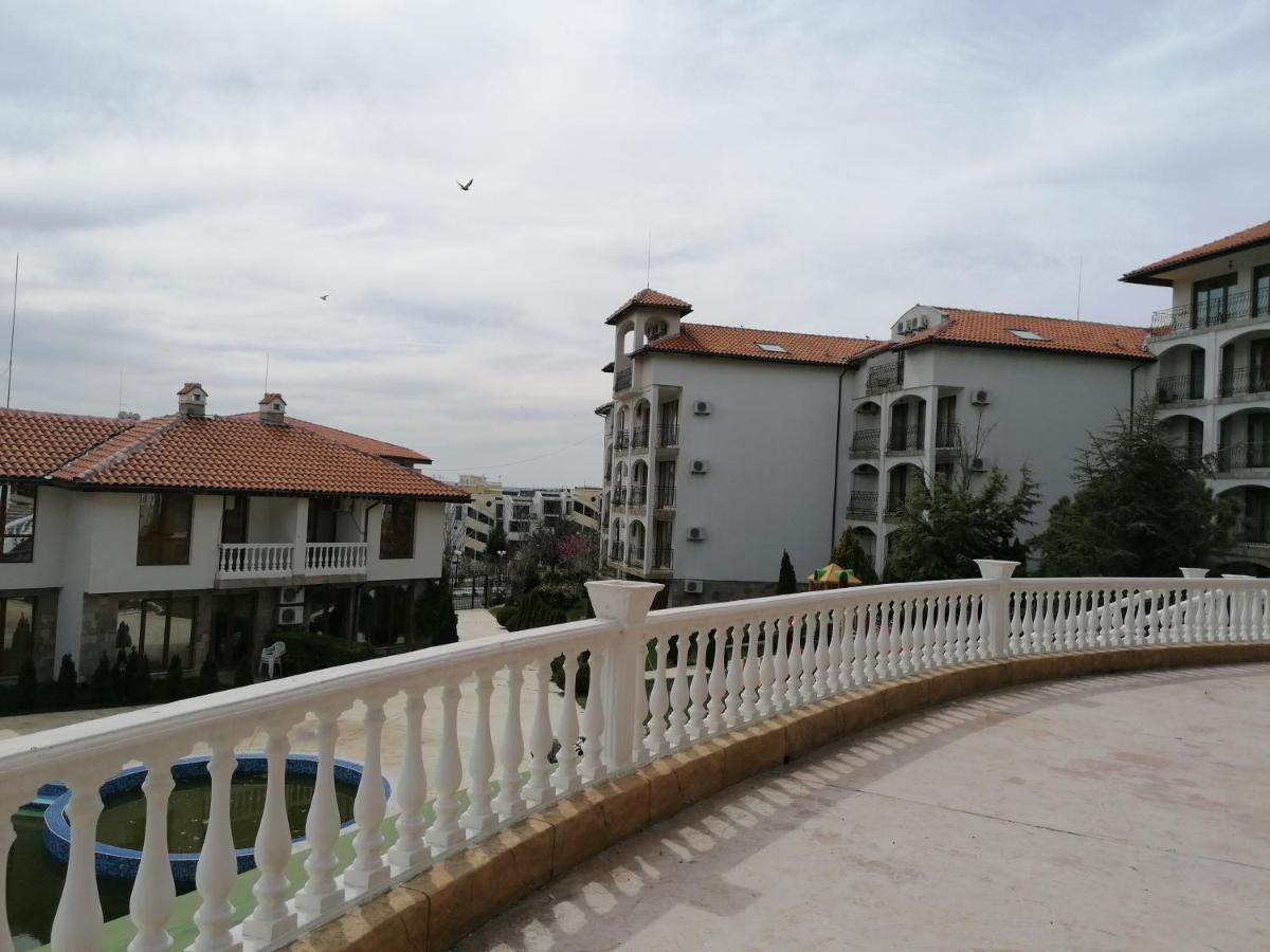 Triumph Holiday Village Sveti Vlas Eksteriør billede