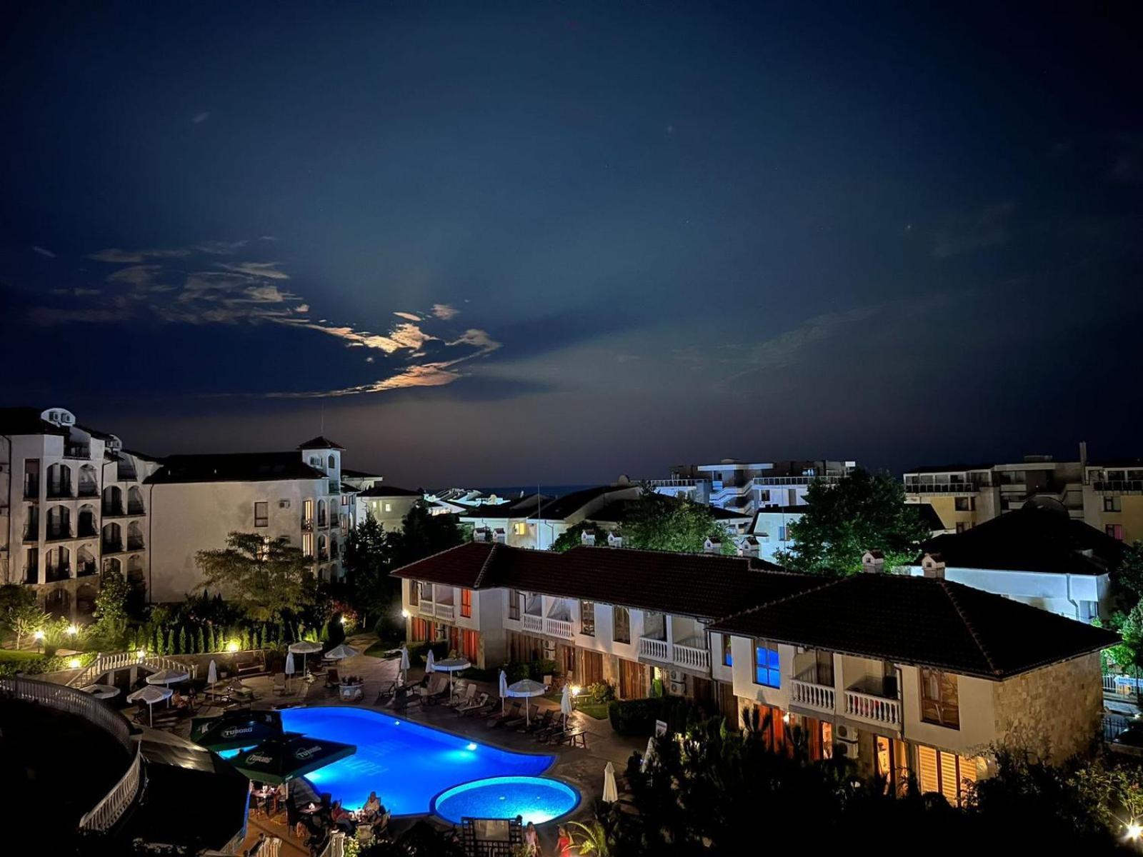 Triumph Holiday Village Sveti Vlas Eksteriør billede